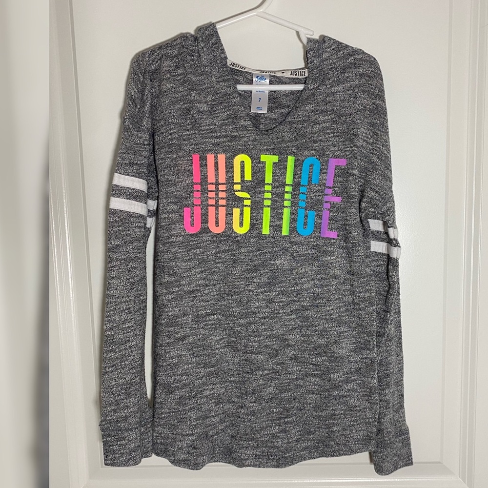 Girls size 7 justice long sleeve T-shirt